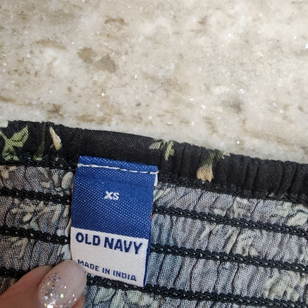 Old Navy bin 2025
